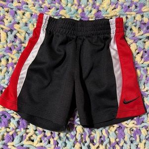 Nike 12m shorts